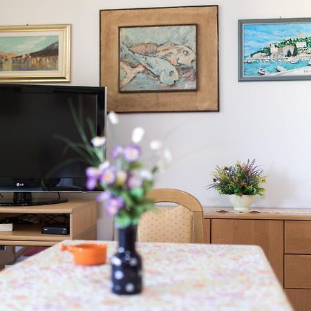 Apartment Glorija With Balcony Baska  Exterior photo